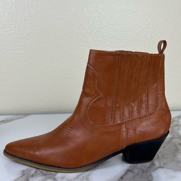 Chase+Chloe Women Size 9 Brown Faux Leather Pointed Toe Pull On Ankle Boots - Picture 5 of 10
